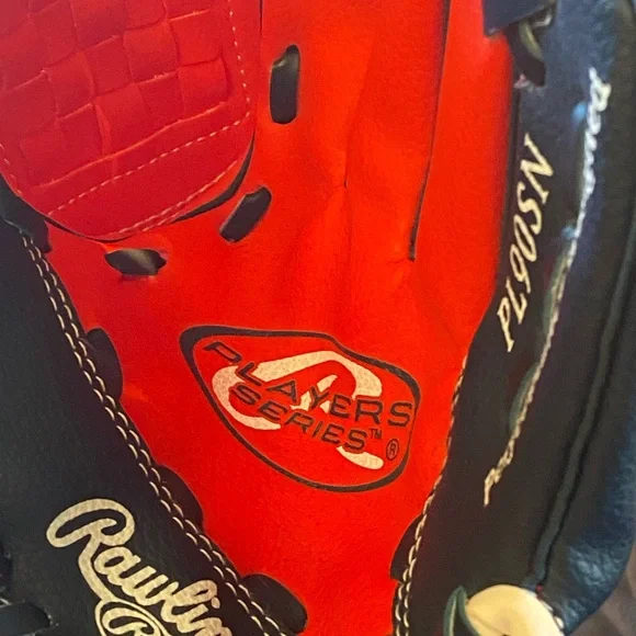 Rawlings Red and Navy Youth Baseball Glove - Picture 3 of 8